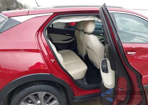 2021 Buick Encore Gx Fwd Essence z USA, uszkodzony, nr VIN KL4MMFSL3MB043204